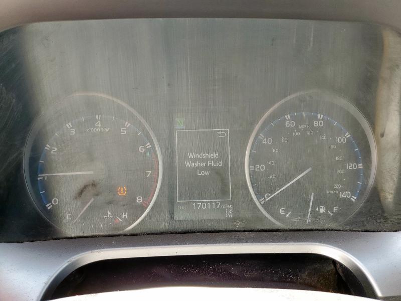 JTMZFREV5HJ719149 - 2017 TOYOTA RAV4 LE WHITE photo 9