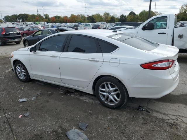 3FA6P0H77DR278204 - 2013 FORD FUSION SE WHITE photo 2