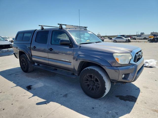 5TFJU4GN1FX072987 - 2015 TOYOTA TACOMA DOUBLE CAB PRERUNNER GRAY photo 4