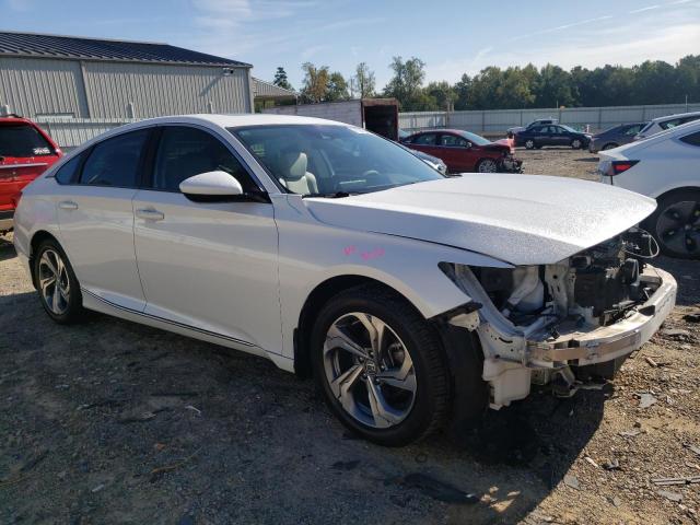 1HGCV1F41JA226043 - 2018 HONDA ACCORD EX WHITE photo 4