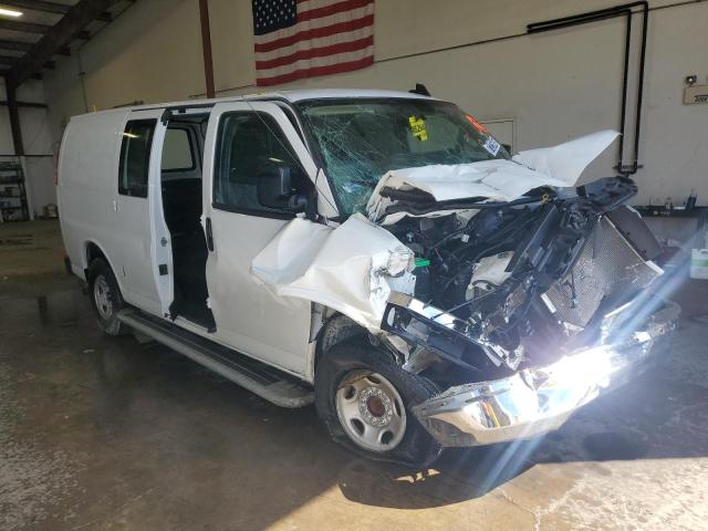 1GCWGAFP1P1150994 - 2023 CHEVROLET EXPRESS G2 WHITE photo 4