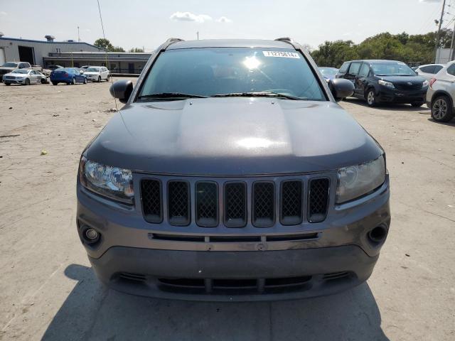 1C4NJDEB4GD594146 - 2016 JEEP COMPASS LATITUDE GRAY photo 5