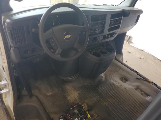 1GCWGAF70M1310133 - 2021 CHEVROLET EXPRESS G2 Ақ фото 8