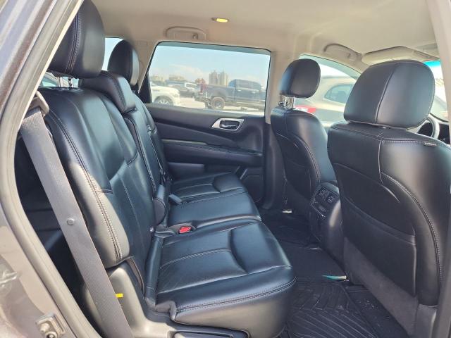 5N1DR2MNXHC668970 - 2017 NISSAN PATHFINDER S ვერცხლისფერი ფოტო 11