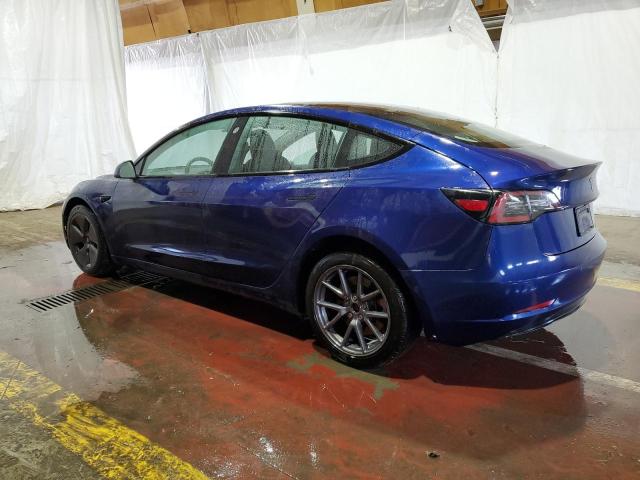 5YJ3E1EAXNF370726 - 2022 TESLA MODEL 3 BLUE photo 2