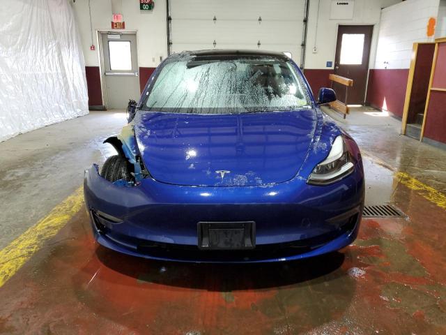 5YJ3E1EAXNF370726 - 2022 TESLA MODEL 3 BLUE photo 5