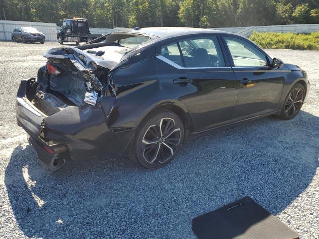 1N4BL4CV4PN316535 - 2023 NISSAN ALTIMA SR BLACK photo 3