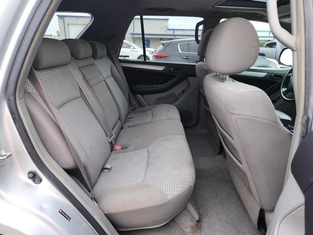 JTEBU14R18K003934 - 2008 TOYOTA 4RUNNER SR5 Silber Foto 11