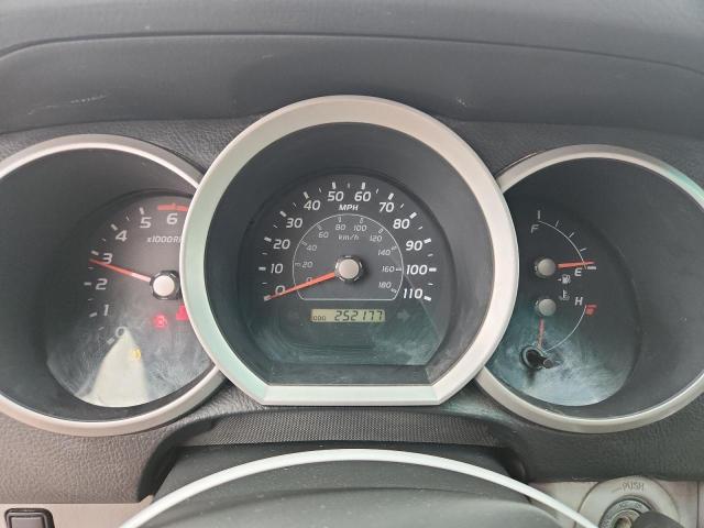 JTEBU14R18K003934 - 2008 TOYOTA 4RUNNER SR5 Silber Foto 9