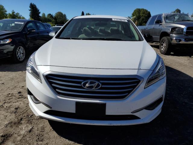 5NPE24AF0HH461823 - 2017 HYUNDAI SONATA SE WHITE photo 5