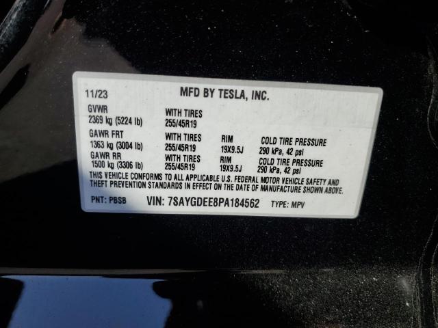 7SAYGDEE8PA184562 - 2023 TESLA MODEL Y Schwarz Foto 13