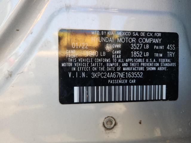 3KPC24A67NE163552 - 2022 HYUNDAI ACCENT SE 银色 照片 13