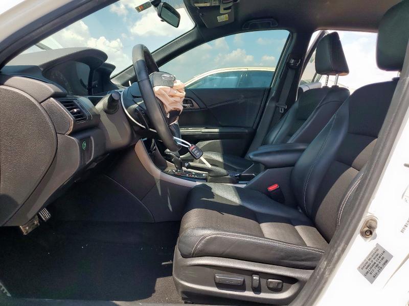 1HGCR2F53GA123735 - 2016 HONDA ACCORD SPORT 白色 照片 7