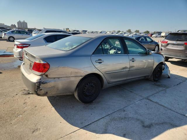 4T1BE32K85U532344 - 2005 TOYOTA CAMRY LE 银色 照片 3