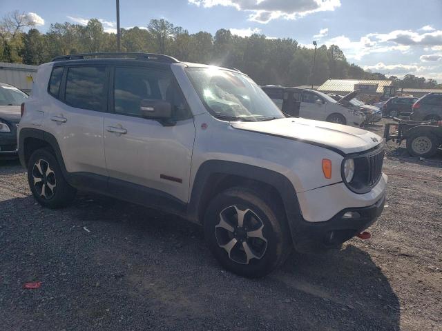 ZACNJBC13LPL31685 - 2020 JEEP RENEGADE TRAILHAWK SILVER photo 4