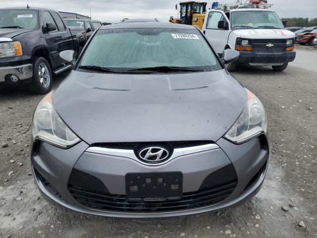 KMHTC6AD2CU029176 - 2012 HYUNDAI VELOSTER GRAY photo 5