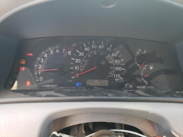 JTDBR32E752063228 - 2005 TOYOTA COROLLA CE WHITE photo 9