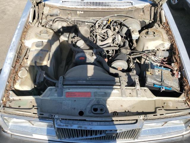 YV1AX884XE1945071 - 1984 VOLVO 244 DL GRAY photo 11