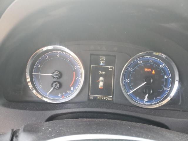 2T1BURHE4JC019319 - 2018 TOYOTA COROLLA L BLUE photo 9