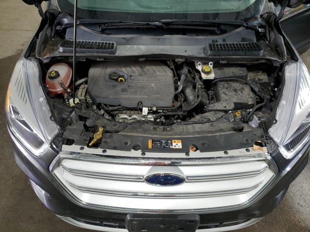 1FMCU9HD8JUB25573 - 2018 FORD ESCAPE SEL ნაცრისფერი ფოტო 12