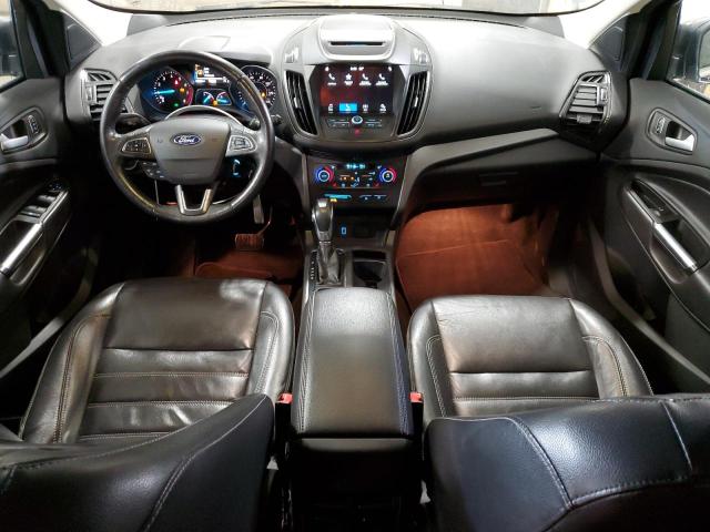 1FMCU9HD8JUB25573 - 2018 FORD ESCAPE SEL ნაცრისფერი ფოტო 8