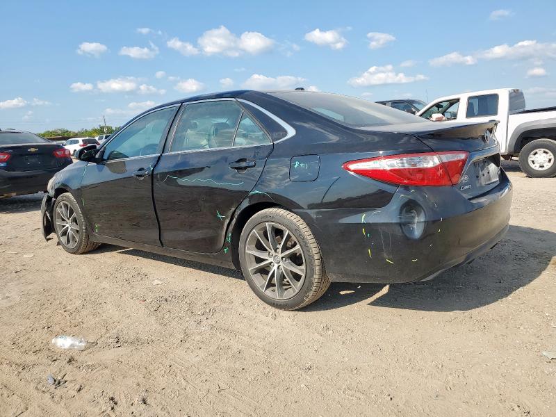 4T1BF1FK9GU575136 - 2016 TOYOTA CAMRY LE BLACK photo 2