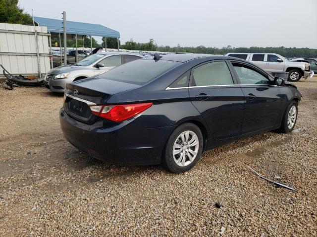 5NPEB4AC9DH560267 - 2013 HYUNDAI SONATA GLS BLUE photo 3