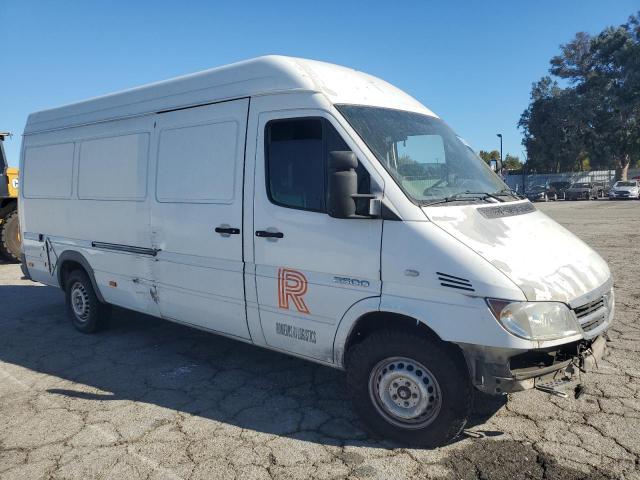 WD0PD744X55834044 - 2005 DODGE SPRINTER 2500 白色 照片 4