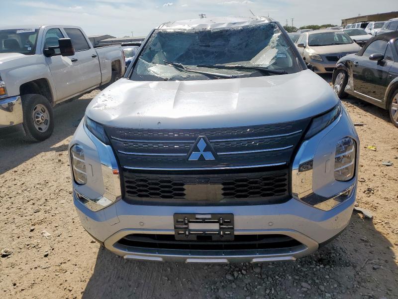 JA4J4VA81RZ020898 - 2024 MITSUBISHI OUTLANDER SE WHITE photo 5