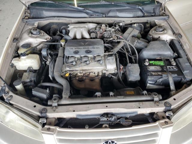 JT2BF22KXW0142892 - 1998 TOYOTA CAMRY CE GOLD photo 11