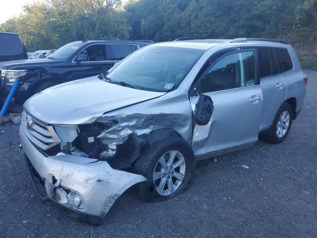 2013 TOYOTA HIGHLANDER BASE, 