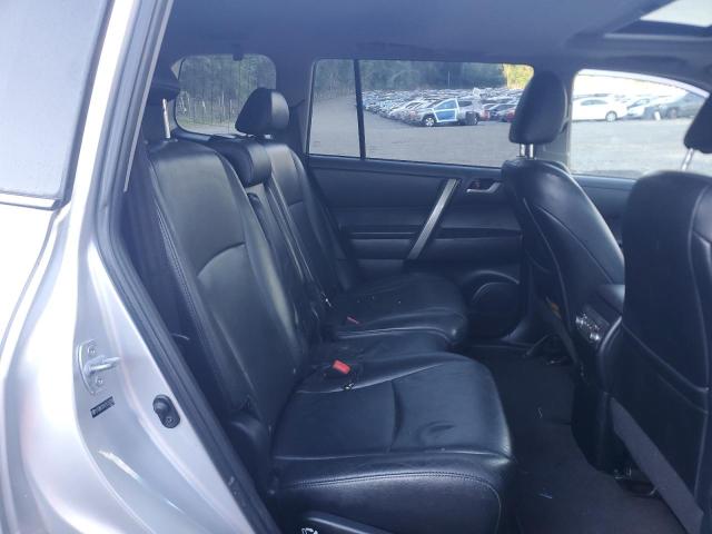 5TDBK3EH4DS255708 - 2013 TOYOTA HIGHLANDER BASE Күміс фото 11