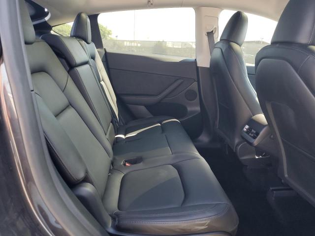 7SAYGAEE8RF033273 - 2024 TESLA MODEL Y შავი ფოტო 11