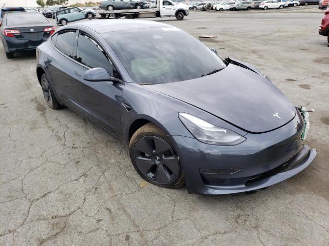 5YJ3E1EA8PF646713 - 2023 TESLA MODEL 3 CHARCOAL photo 4