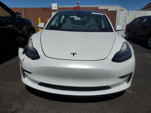 5YJ3E1EA8KF447833 - 2019 TESLA MODEL 3 白色 照片 5