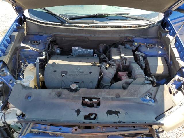 4A4AP3AU8FE024361 - 2015 MITSUBISHI OUTLANDER ES BLUE photo 12