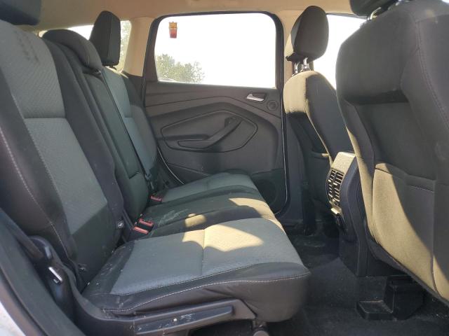 1FMCU9GD7HUB45244 - 2017 FORD ESCAPE SE WHITE photo 11