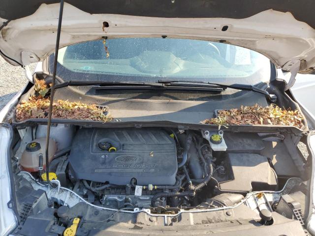 1FMCU9GD7HUB45244 - 2017 FORD ESCAPE SE WHITE photo 12