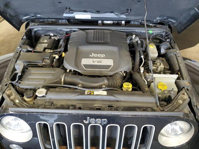 1C4BJWEG4GL305010 - 2016 JEEP WRANGLER U SAHARA BLACK photo 11