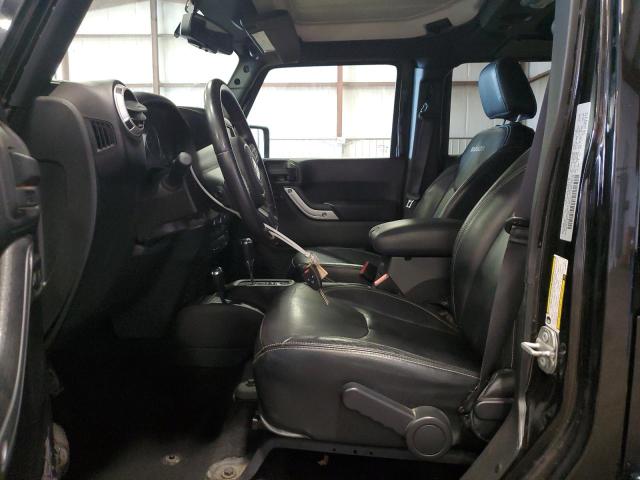 1C4BJWEG4GL305010 - 2016 JEEP WRANGLER U SAHARA BLACK photo 7