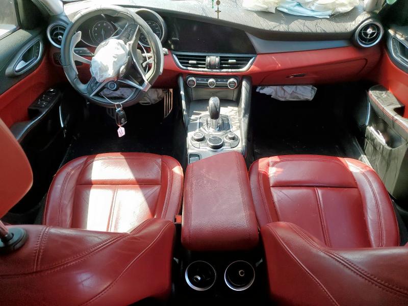 ZARFAMAN8K7598623 - 2019 ALFA ROMEO GIULIA BLACK photo 8