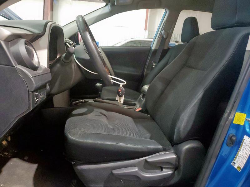 2T3ZFREV9HW344870 - 2017 TOYOTA RAV4 LE 蓝色 照片 7