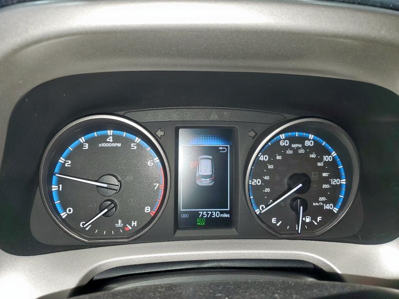 2T3ZFREV9HW344870 - 2017 TOYOTA RAV4 LE 蓝色 照片 9