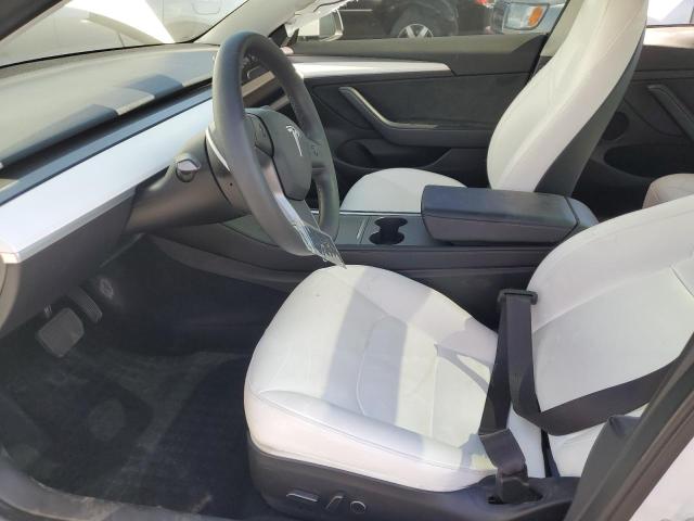 5YJ3E1EAXPF704918 - 2023 TESLA MODEL 3 Weiß Foto 7