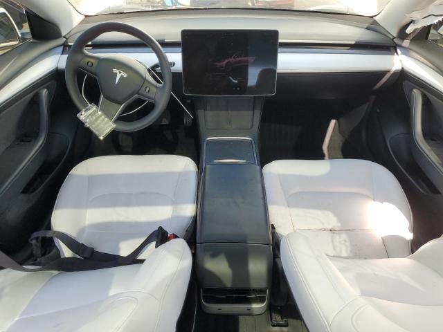 5YJ3E1EAXPF704918 - 2023 TESLA MODEL 3 Weiß Foto 8