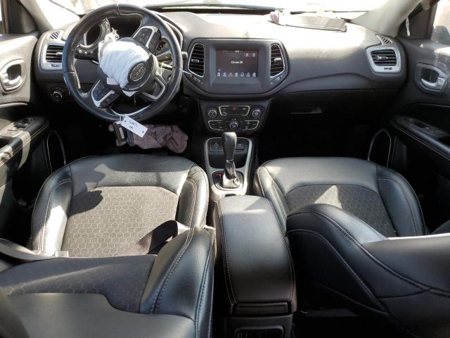 3C4NJCBB1HT661294 - 2017 JEEP COMPASS LATITUDE წითელი ფოტო 8