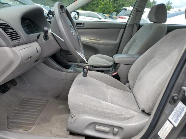 4T1BE32K22U626263 - 2002 TOYOTA CAMRY LE GRAY photo 7
