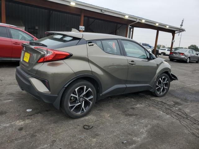 NMTKHMBXXMR136513 - 2021 TOYOTA C-HR XLE BROWN photo 3