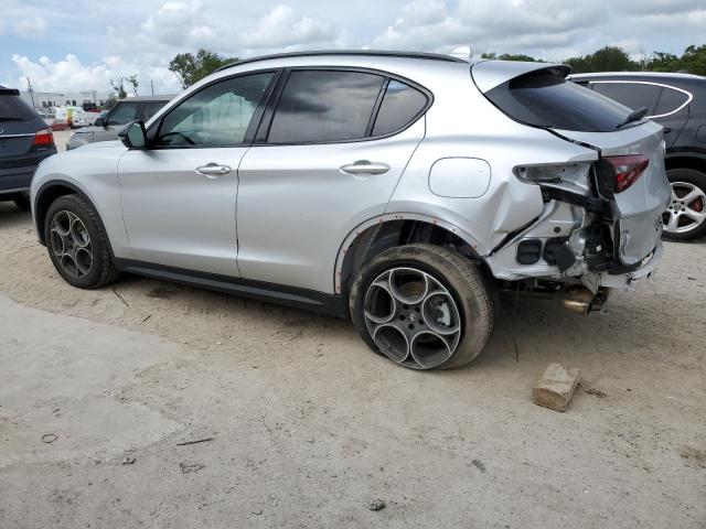 ZASPAJAN4M7D03752 - 2021 ALFA ROMEO STELVIO SPORT فضي صورة 2