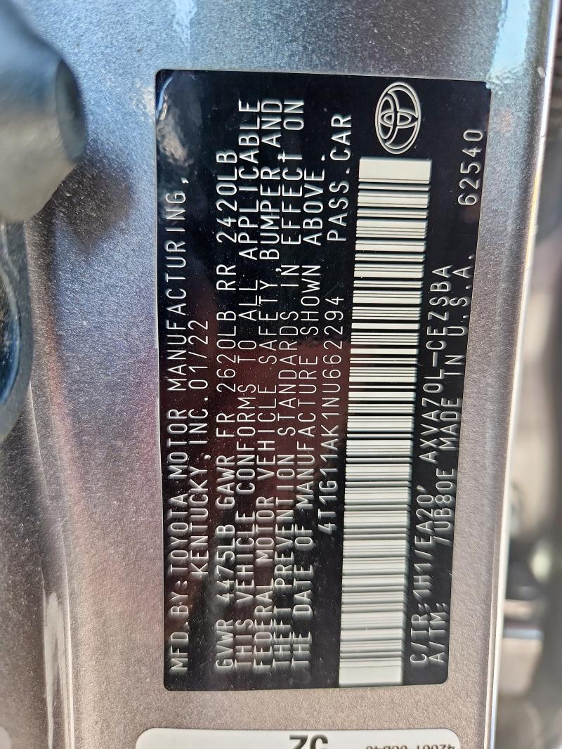 4T1G11AK1NU662294 - 2022 TOYOTA CAMRY SE GRAY photo 12
